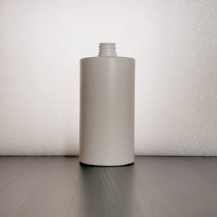 PE bottle, white, round shoulder, 750 ml, DIN 28/410 Suora-olkainen HDPE muovipullo 28/410