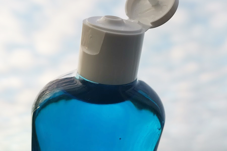 FlipTop_Capsule_Blue_PET_Bottle Wholesale PE and PET plastic bottle with Flip-Top Cap